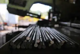 探究自动伸缩装置的工作原理与制造方法，自动伸缩装置的原理视频