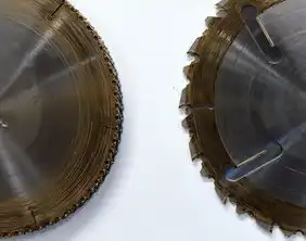 容器技术的多样化工具集，助力高效应用部署与运维管理，容器技术有哪些工具组成