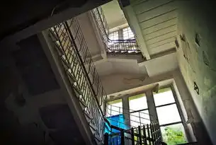 电动伸缩门中的平行四边形原理及其应用，电动伸缩门就是利用了平行四边