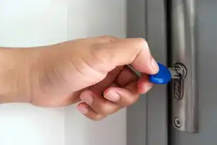 应用安全提示关闭指南，保护隐私与提升效率的双赢策略，应用安全提示怎么关了手机