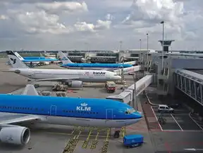 2023年中国机场旅客吞吐量排行榜解析，枢纽机场引领格局，区域发展呈现新态势，2019年全国机场旅客吞吐量十强排行榜