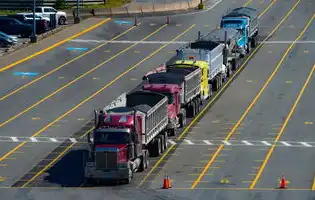 信息高速公路，解构计算机网络颠覆性创新的三重维度，计算机网络的最突出的优点是资源共享